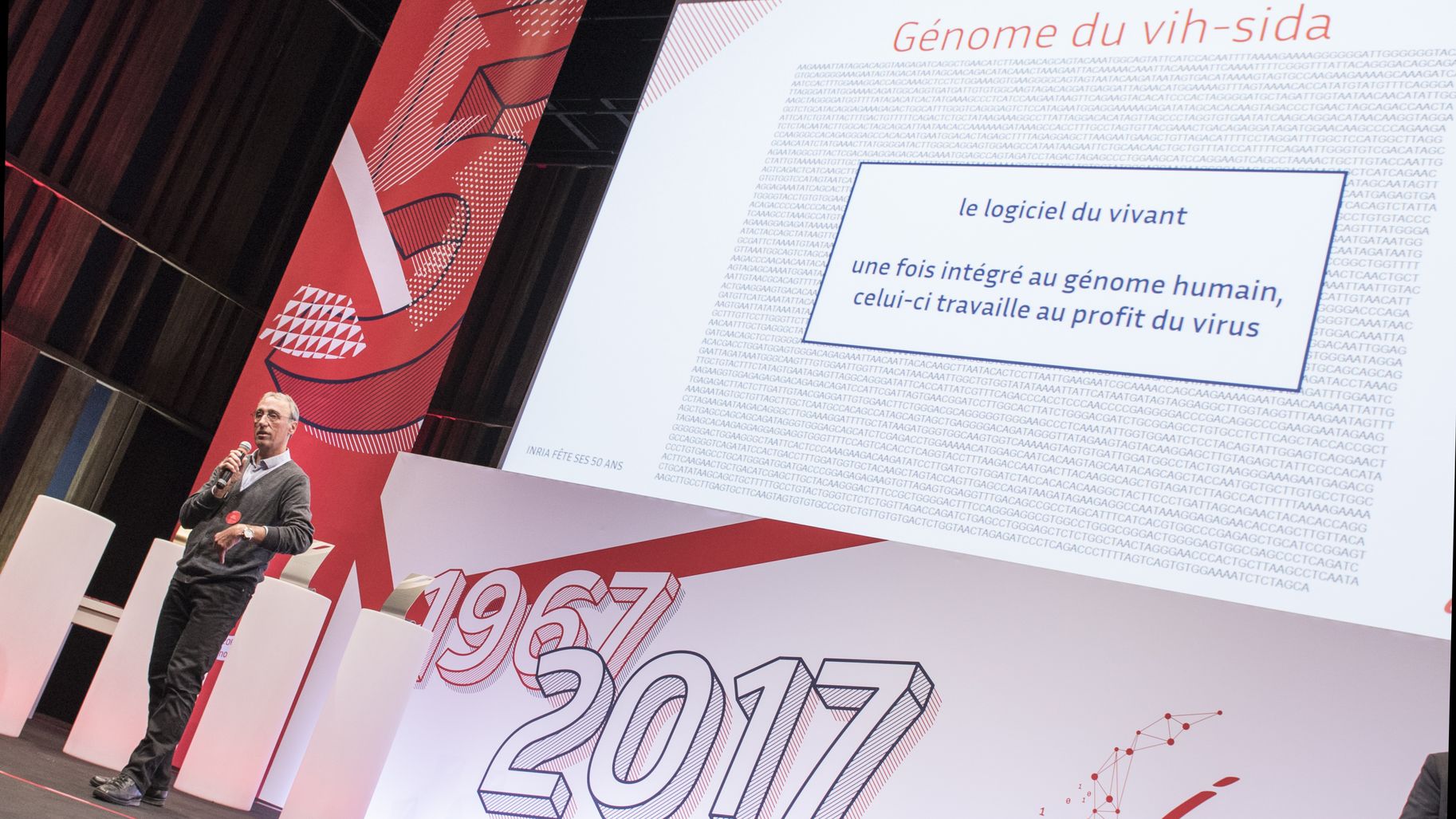 Olivier Gascuel lors de la remise des prix Inria 2017 aux 50 ans d'Inria au CentQuatre.