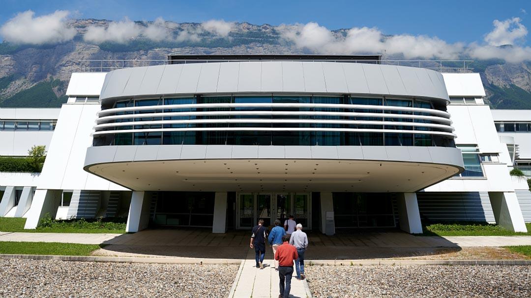 Centre Inria de l’Université Grenoble Alpes : le bâtiment à Montbonnot